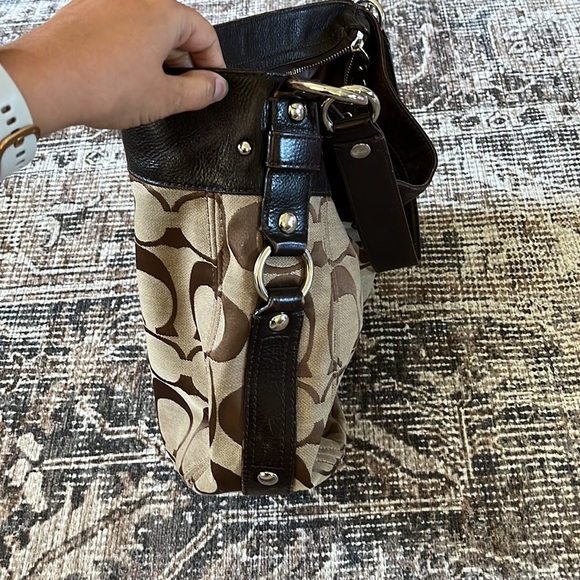 Coach Purse - Picture 5 of 6